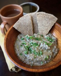 Tracta and Pisam Vitellianam (Vitellian Beans with Farro Rusks)