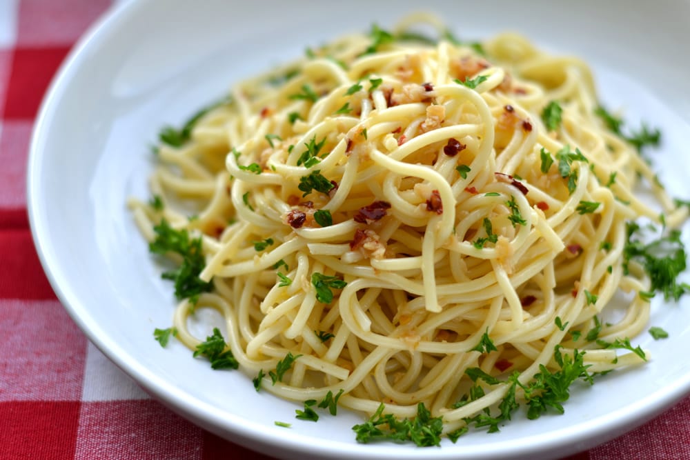 Spaghetti with Olive Oil Chili and Garlic All'Olio e Aglio Recipe from Tavola Mediterranea
