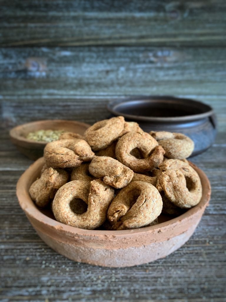 Taralli Pugliesi Recipe | Tavola Mediterranea